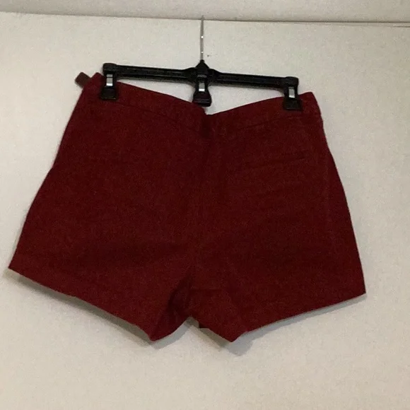 J. Crew chinos 100% cotton shorts, cranberry color, size 4 - Picture 3 of 6